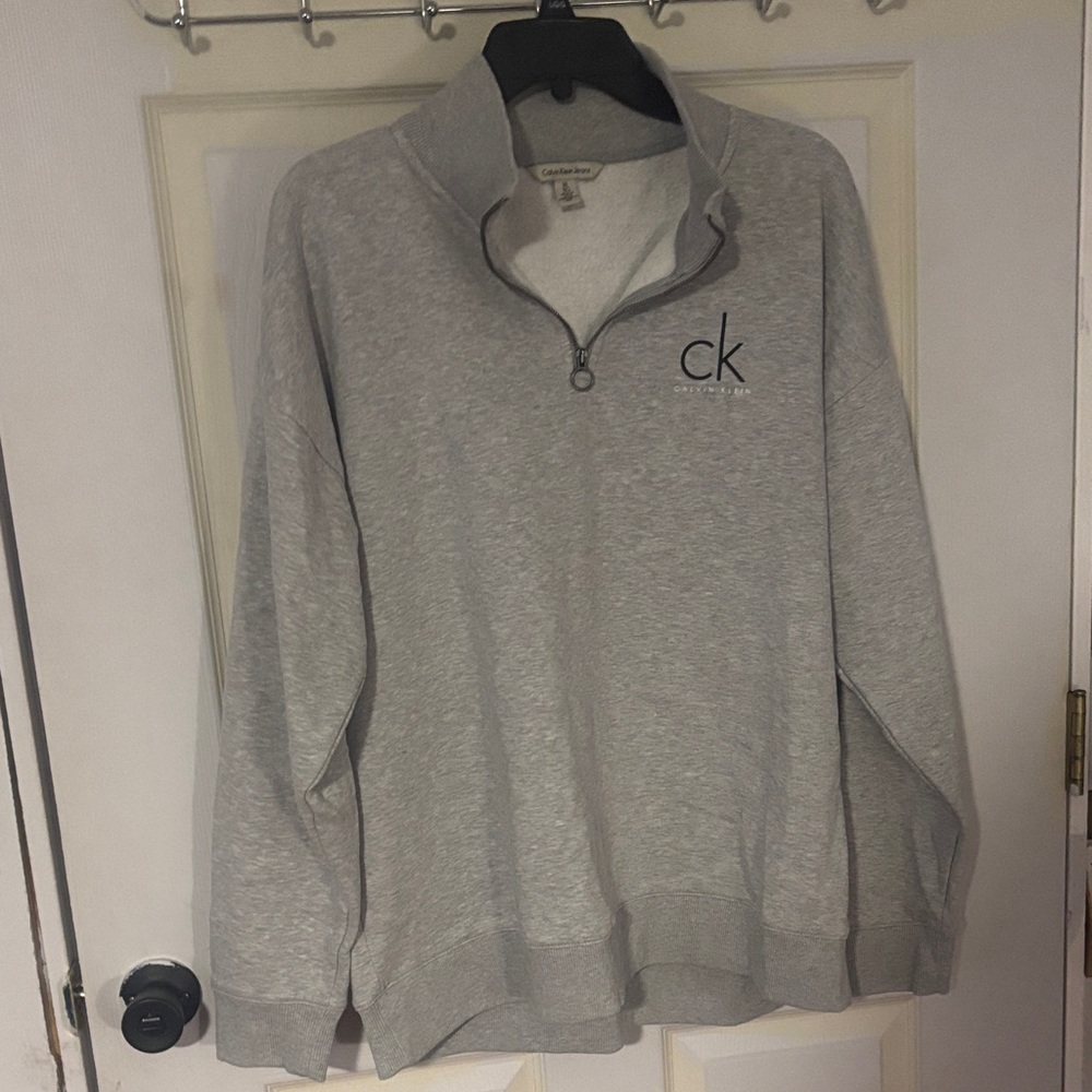 Calvin Klein Women’s Light Gray Zip-Up Sweater
